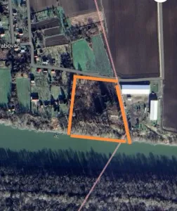 Terreno edificable En venta 31226 Dalj HR