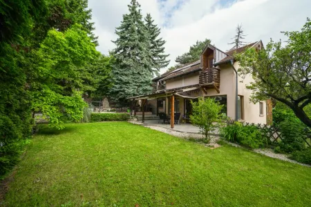 Casa En venta 2049 Diosd HU