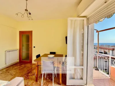 Apartamento En venta 17027 Pietra Ligure IT
